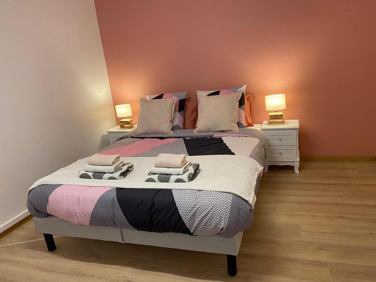 Grand F4 De 71M2 Pour 6 Personnes En Plein Centre Ville Арпажон Экстерьер фото