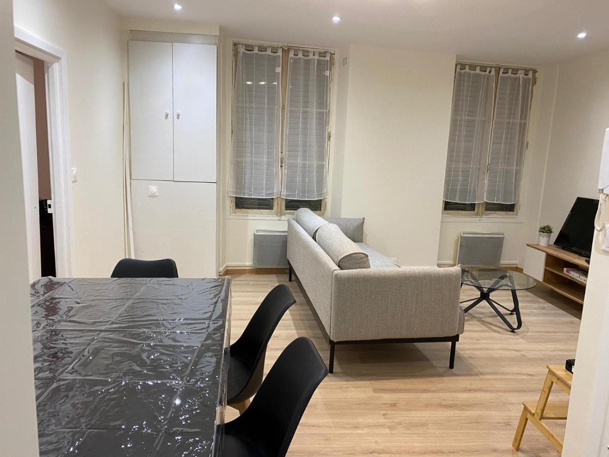 Grand F4 De 71M2 Pour 6 Personnes En Plein Centre Ville Арпажон Экстерьер фото